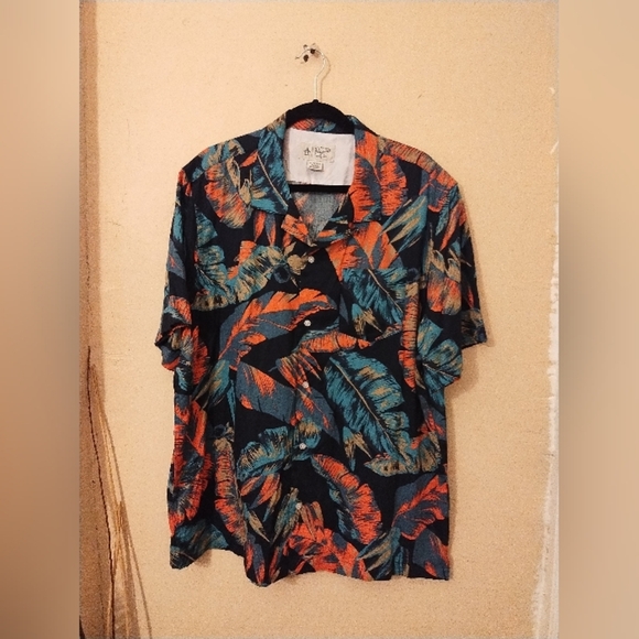 Penguin Men's Multicolored Tropical Hawaiian Short Sleeve Button Up Shirt Sz XL - Picture 1 of 8